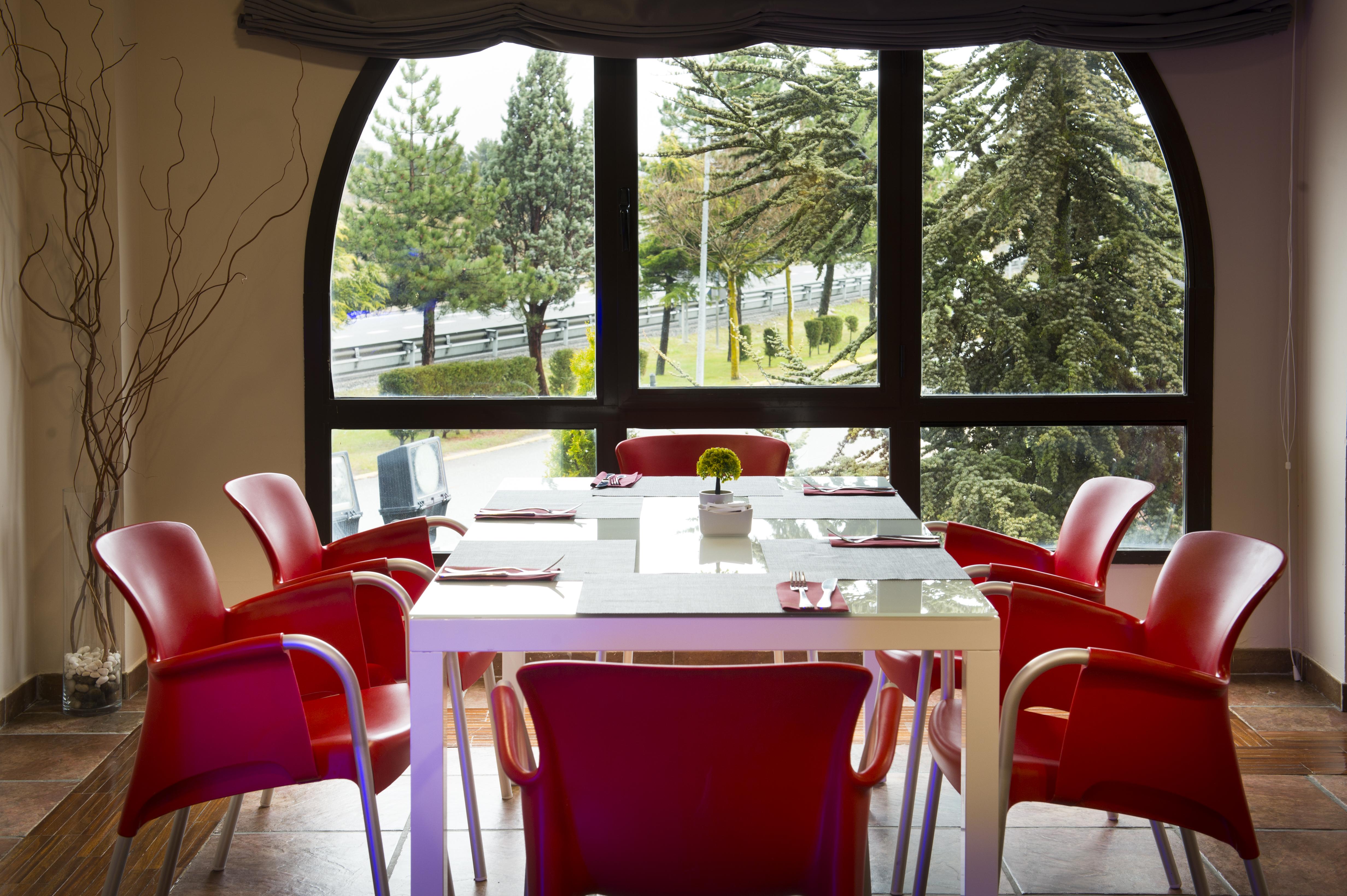 Segovia Sierra De Guadarrama Hotel Los Ángeles de San Rafael Екстериор снимка